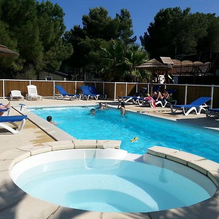 Parc Residentiel Les Hauts De Baldy Agde Bagian luar foto
